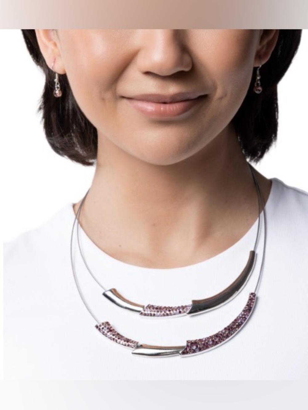 Elegant Silver Necklace with Pink Crystal Accents